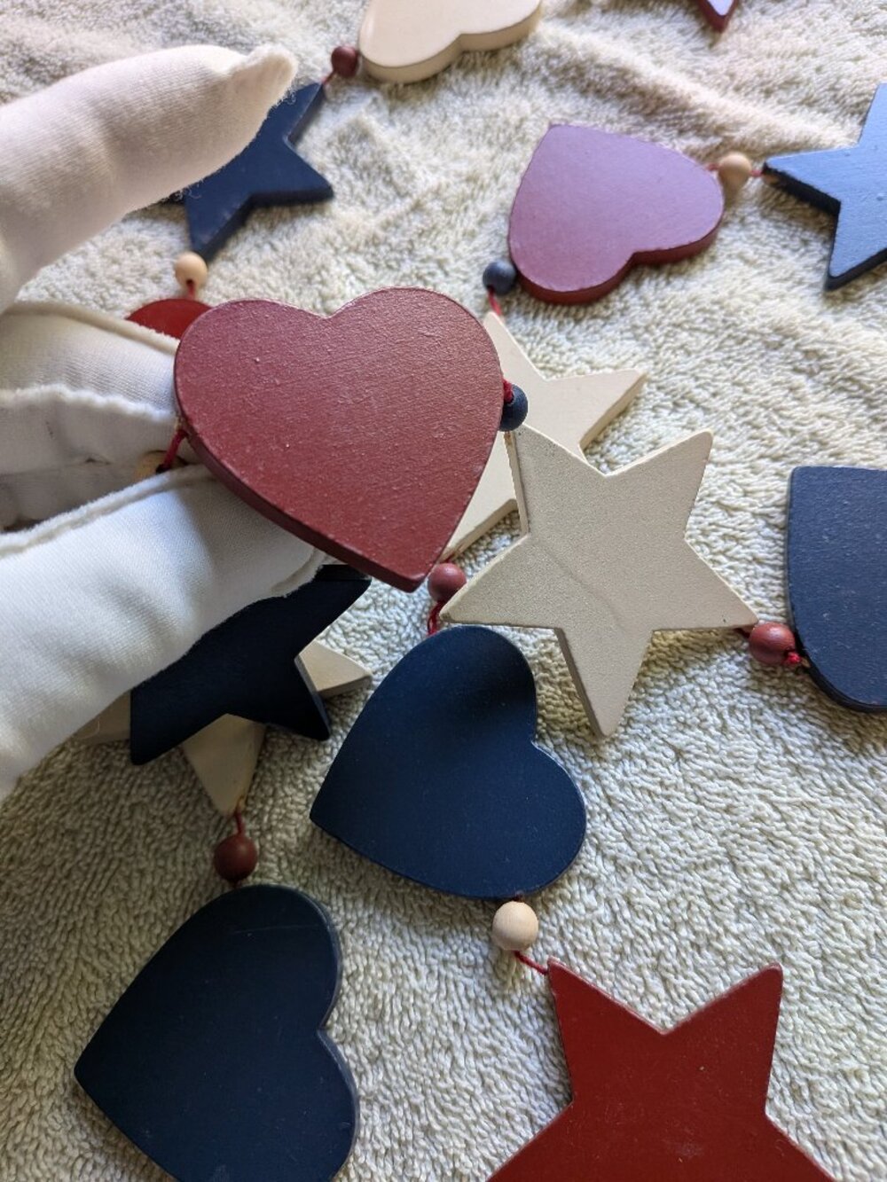 Primitive Americana Wooden Garland - Rustic Patriotic Country Stars and Hearts